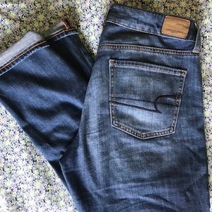 Dark Wash American Eagle Jeans